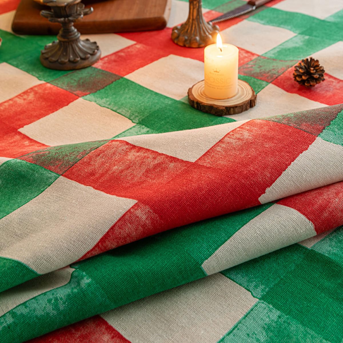 American Retro Dining Table Tablecloth, Christmas Atmosphere Decoration Background Cloth Christmas Tablecloth With Contrasting Red And Green Colors(Size:140X160cm)