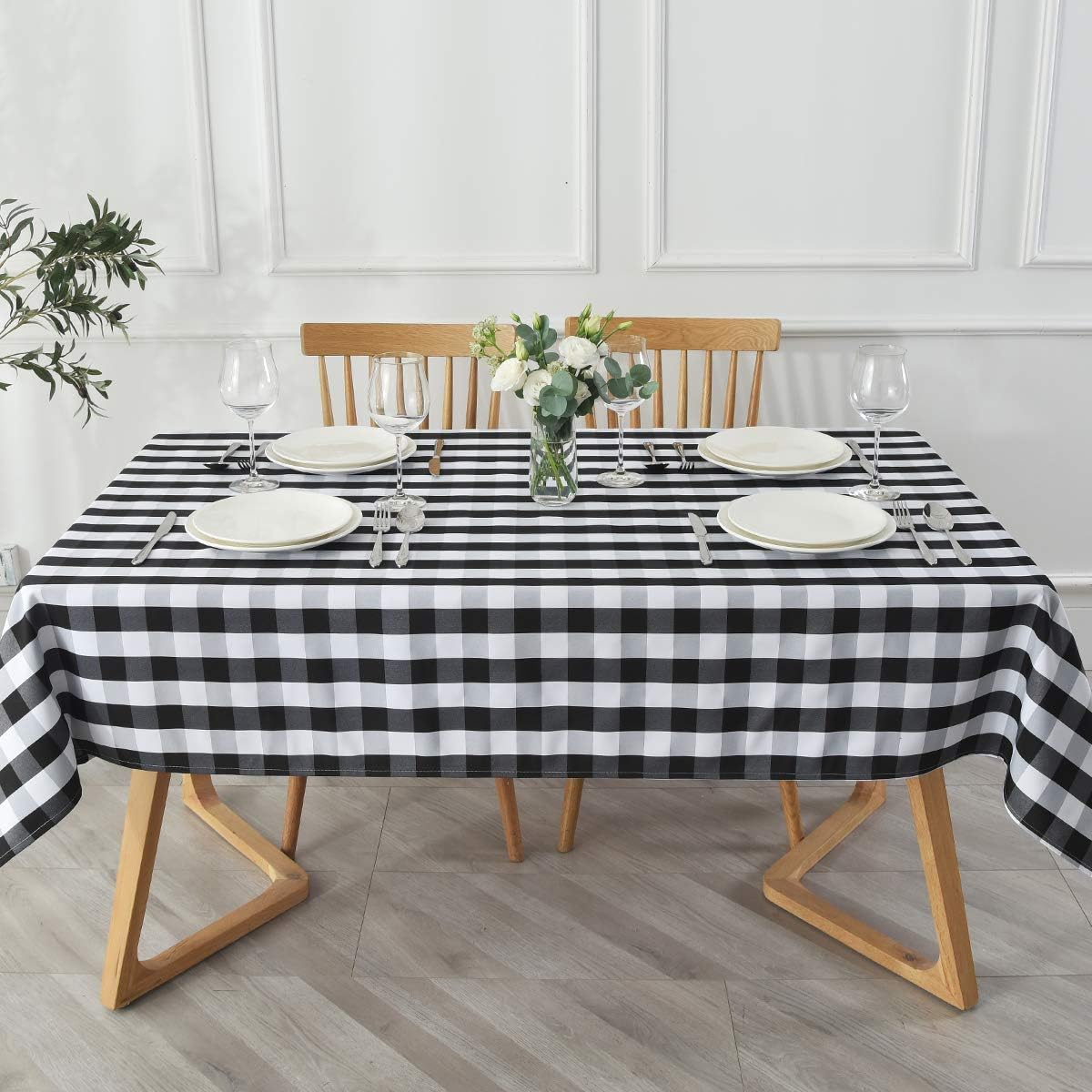 HolaFish Rectangle Checkered Tablecloth Waterproof Spillproof Wrinkle Resistant Buffalo Plaid Heavy Weight Table Cloth Gingham Table Cover for Outdoor and Indoor Use, 52 x 70 Inch Red and White