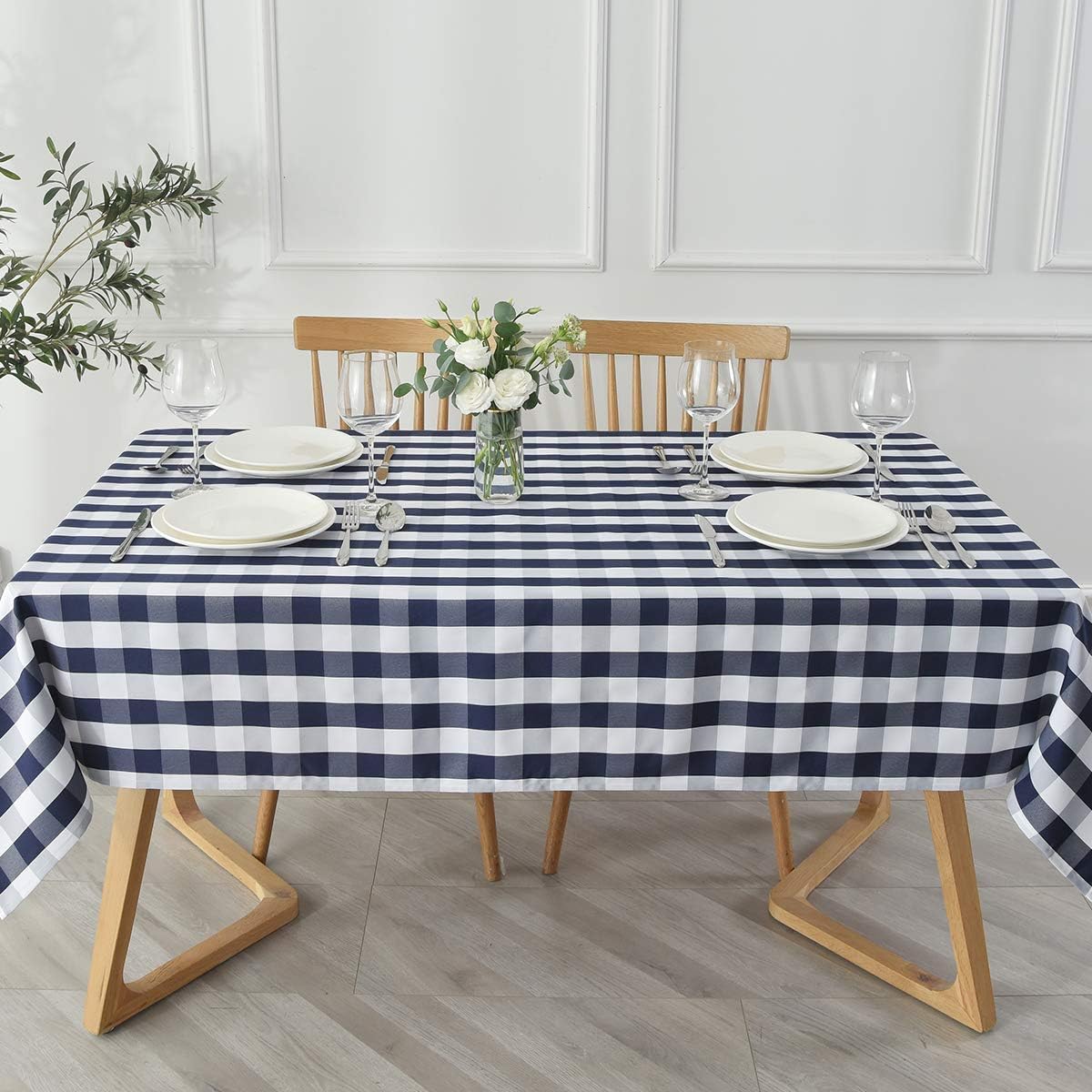 HolaFish Rectangle Checkered Tablecloth Waterproof Spillproof Wrinkle Resistant Buffalo Plaid Heavy Weight Table Cloth Gingham Table Cover for Outdoor and Indoor Use, 52 x 70 Inch Red and White